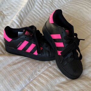 Adidas Kids Black and Pink Sneakers